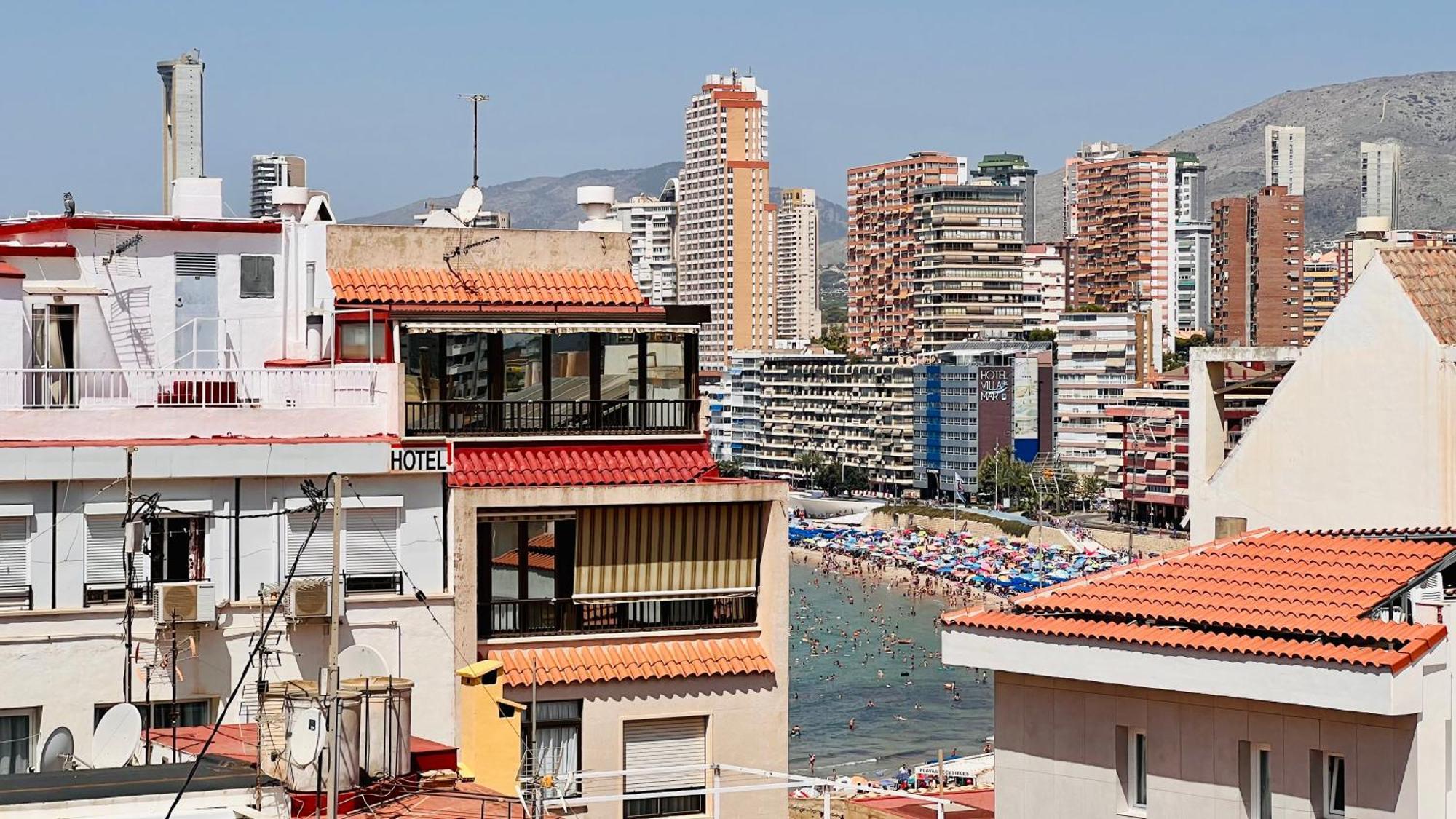 Atico Con Vistas En El Casco Antiguo De Benidorm Leilighet Eksteriør bilde